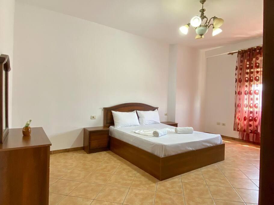 Roel Apartments Shkodra Center エクステリア 写真