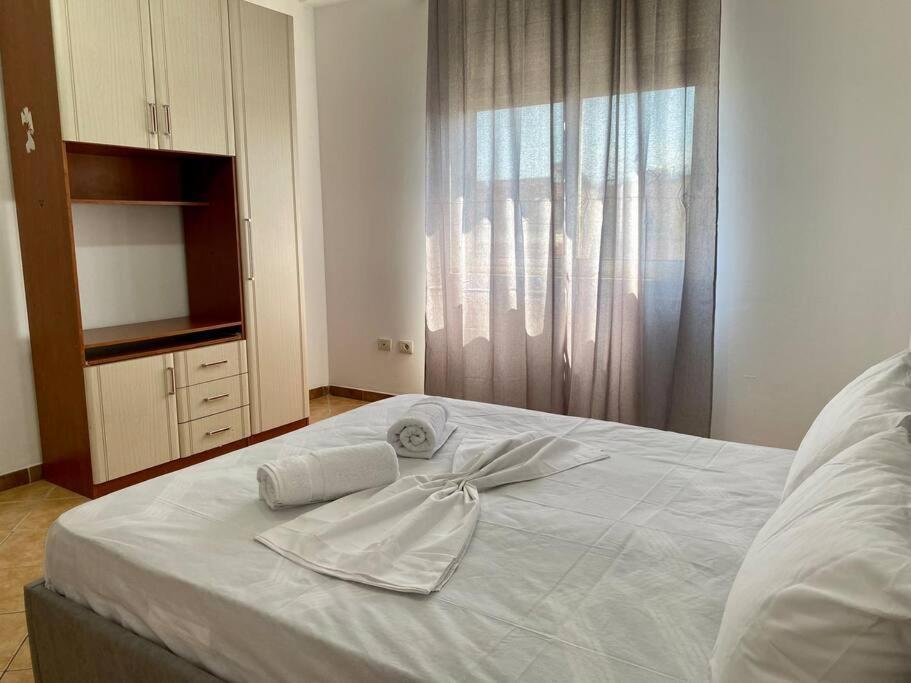 Roel Apartments Shkodra Center エクステリア 写真